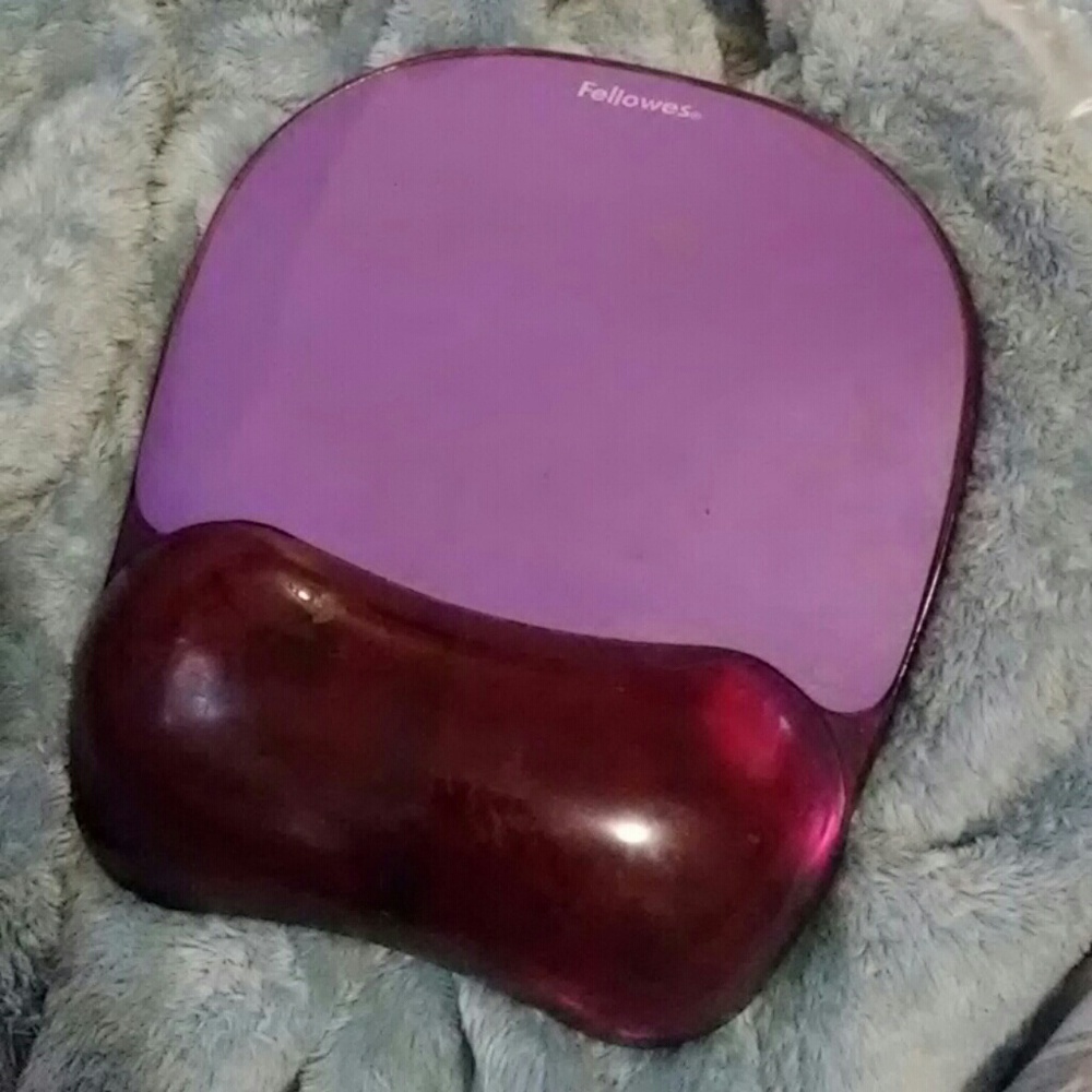Gel filled mouse pad